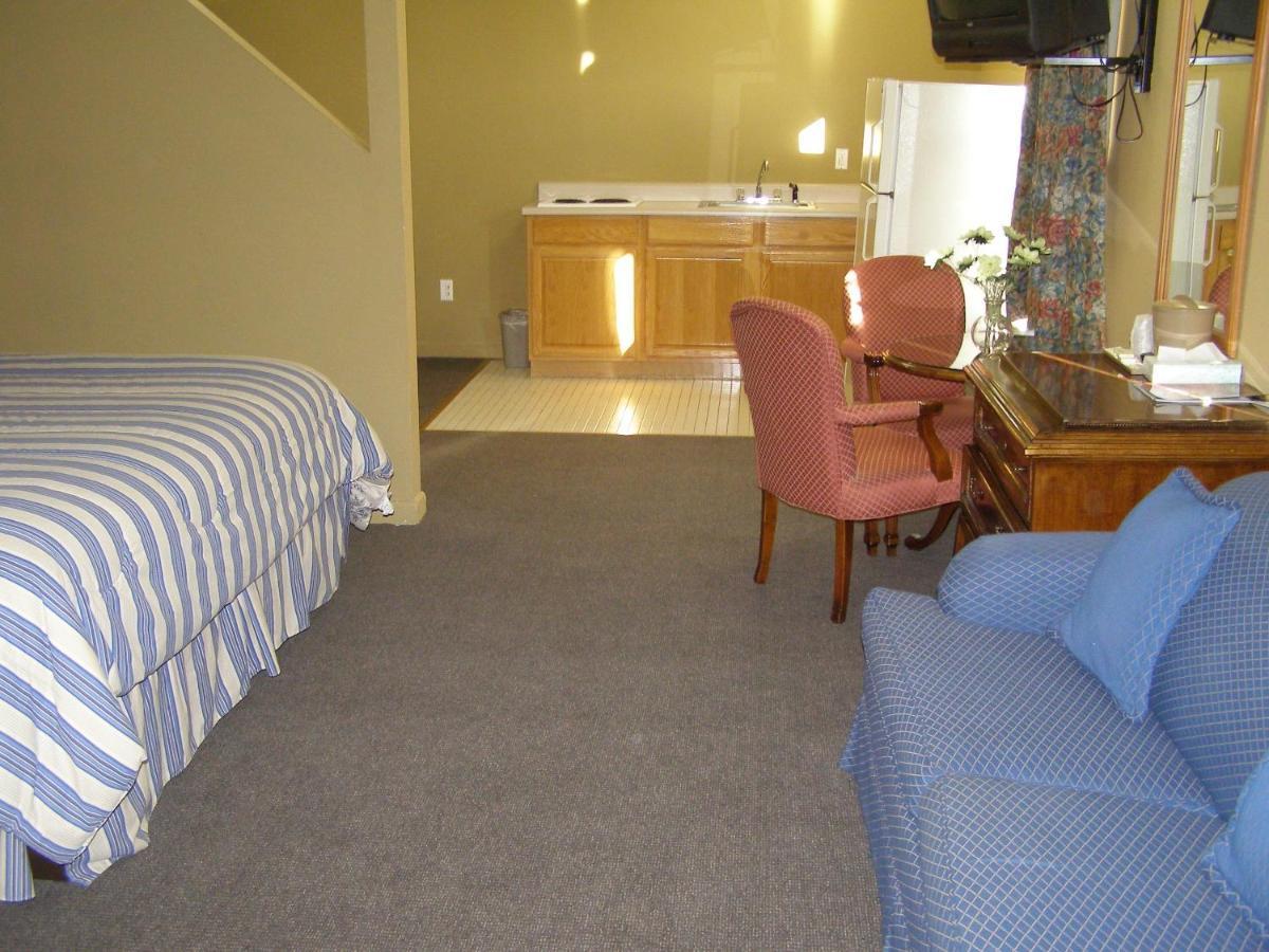 First Western Inn Caseyville Pokoj fotografie