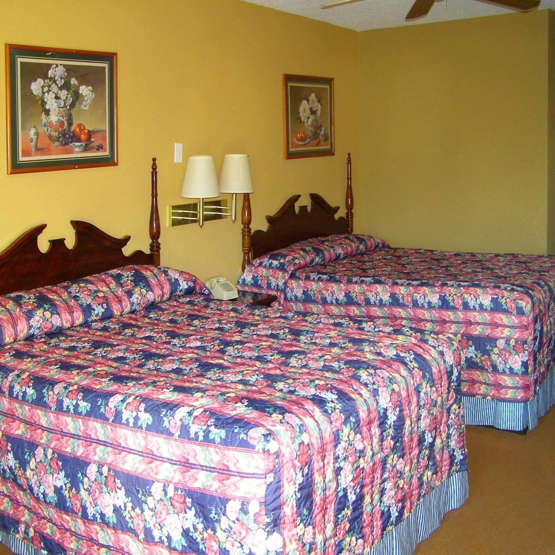 First Western Inn Caseyville Pokoj fotografie