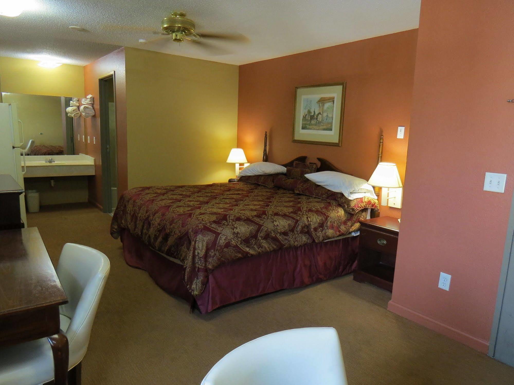 First Western Inn Caseyville Exteriér fotografie